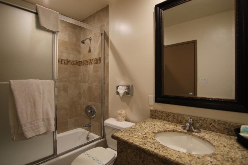 Dunes Inn Wilshire image 12